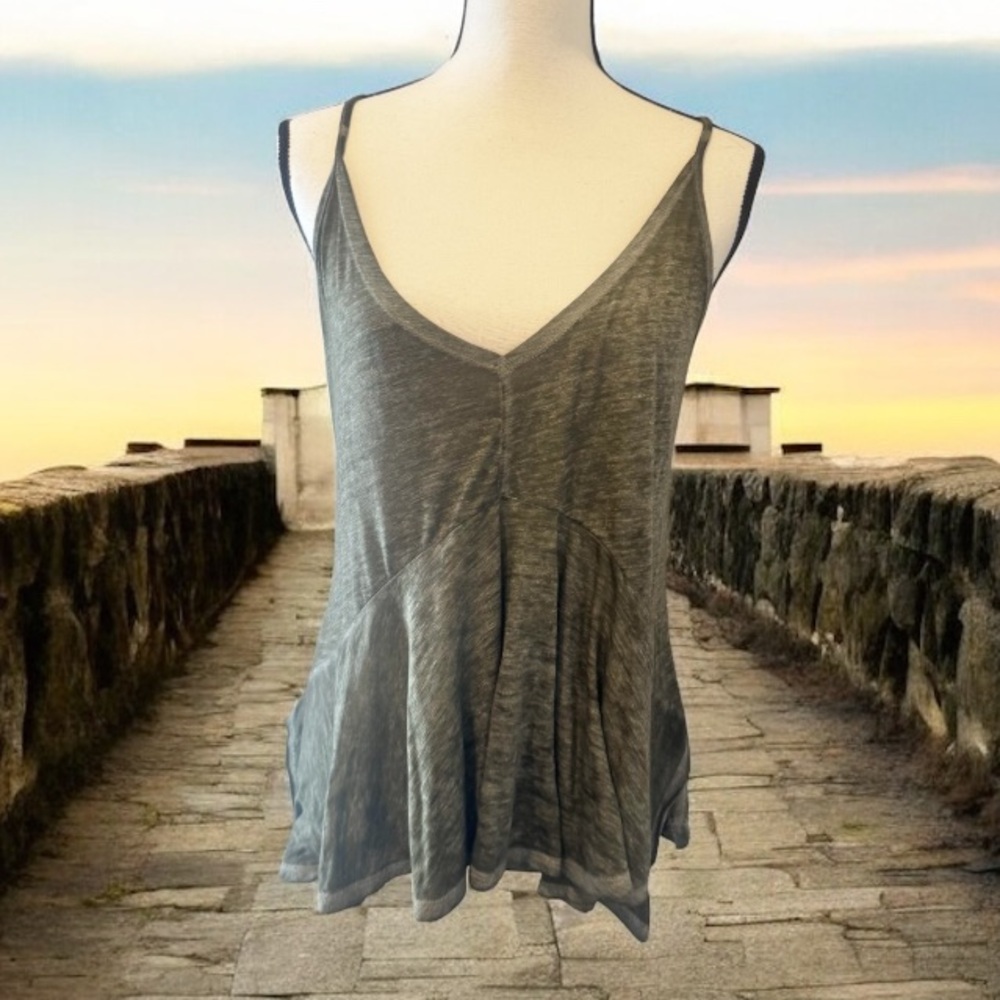 Urban Outfitters vintage style T-Bar back cotton tank women’s top size small
